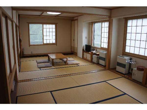 Готель Kashiwaya Gassan Nishikawa Екстер'єр фото
